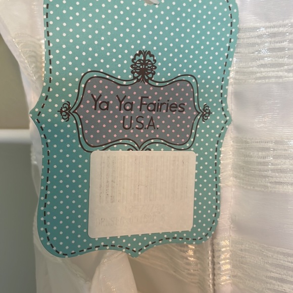 Girls white dress - Picture 7 of 7